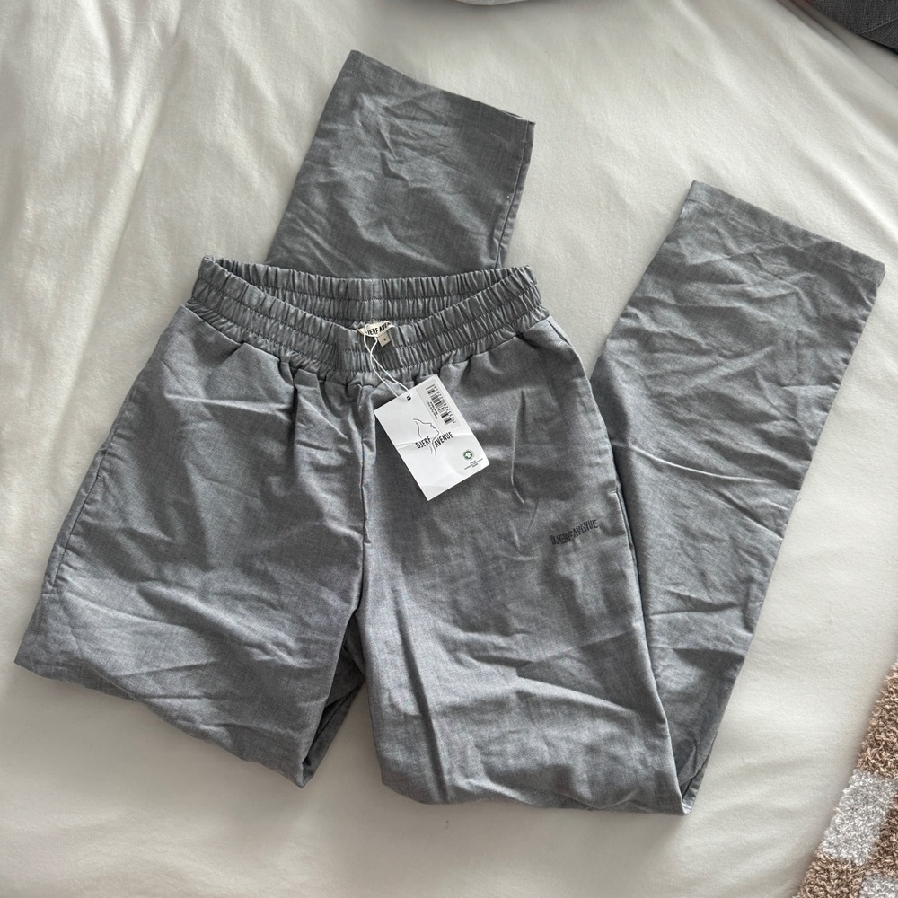 Djerf Avenue Breezy Pants - Grey